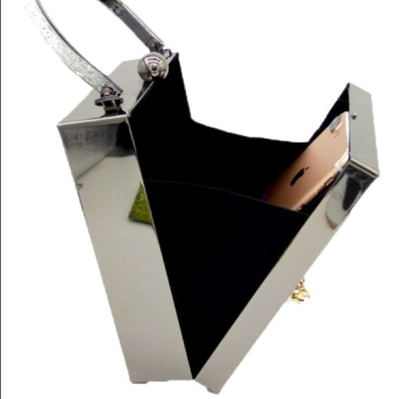 Lady Face Luxury Acrylic Evening Bag - Picture 8 of 12